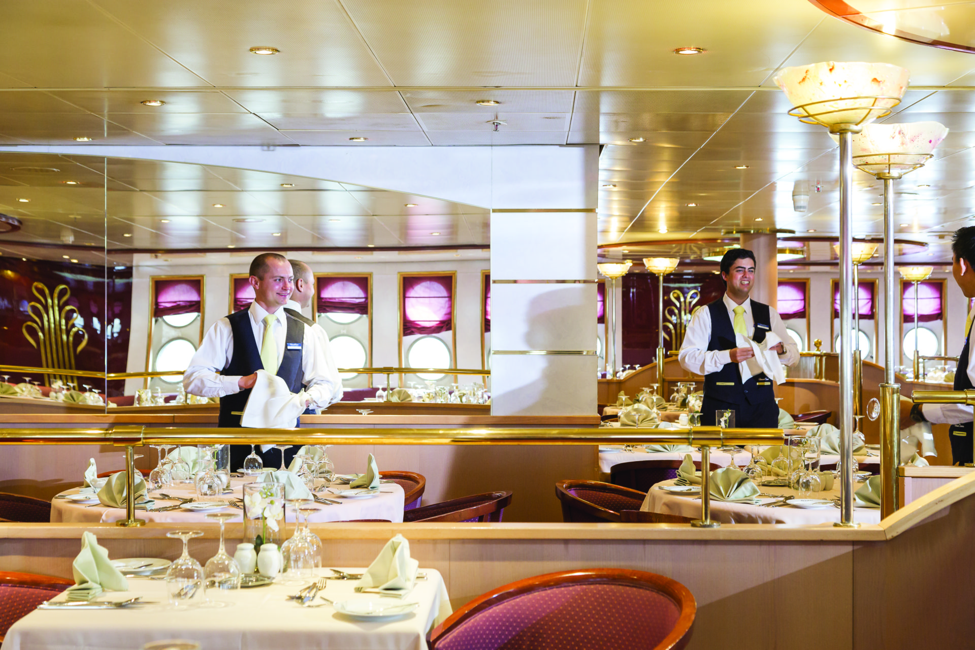 Cruise: De Charmes van de Britse Eilanden afreis 10 mei 2020 nu 50% korting voor 2e persoon 1 Cruise: De Charmes van de Britse Eilanden afreis 10 mei 2020 nu 50% korting voor 2e persoon 1